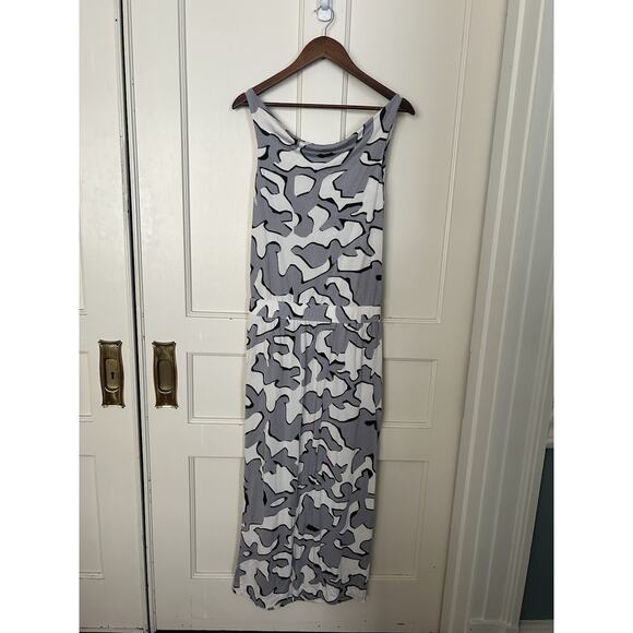 Diane Von Furstenberg Silk Geometric Print Tent Midi Dress Womens Size 6 Gray - Picture 2 of 10